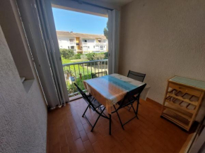 Studio Cabine pour 4, Proche Plage, Commerces et Parking Privé - FR-1-776-63